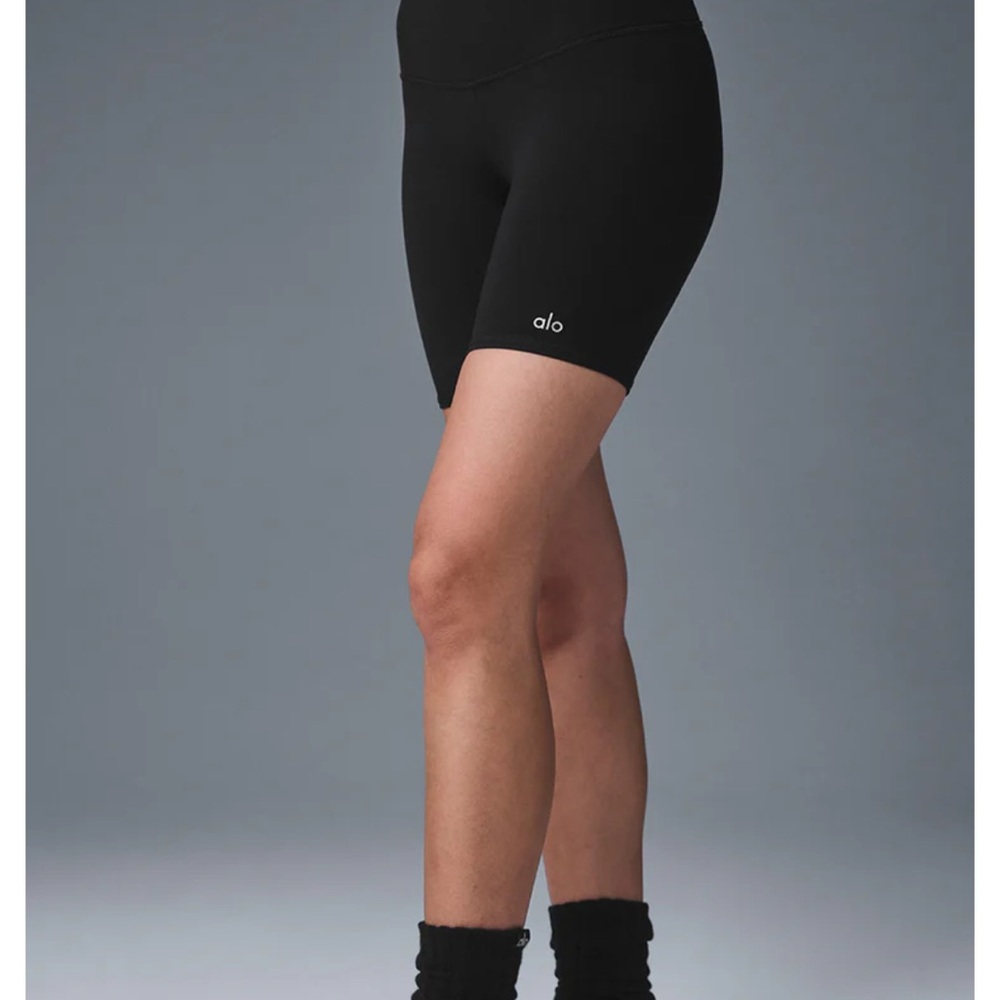 Alo black bike shorts